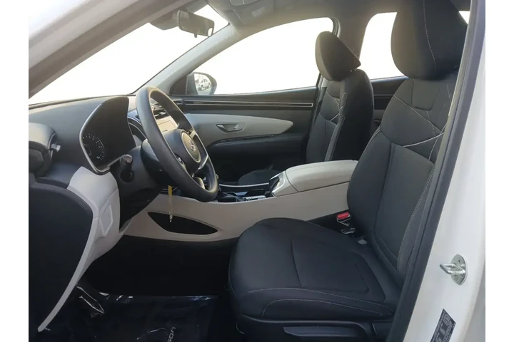 $20967 : Hyundai TUCSON 2023 AWD SE 4 image 9