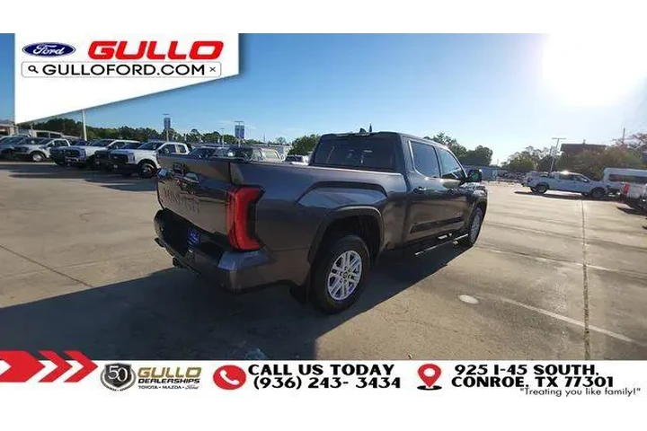 $39893 : Toyota Tundra 2022 4x4 SR5 4 image 8