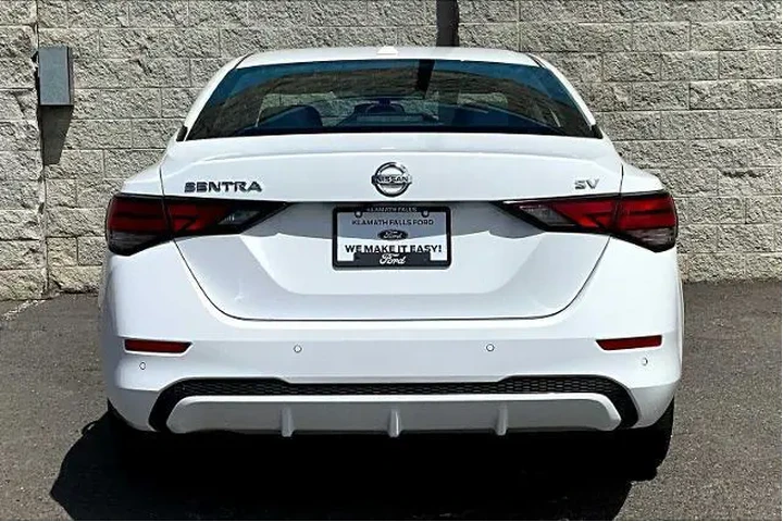 $17086 : Nissan Sentra 2022 SV 4dr Se image 5