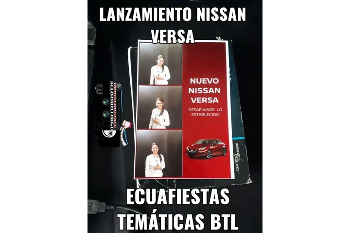 Hora Loca Guayaquil Robots Led image 9