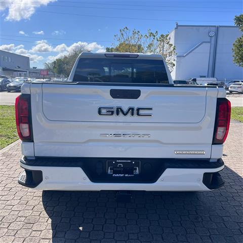 $28500 : GMC SIERRA 1500 image 4