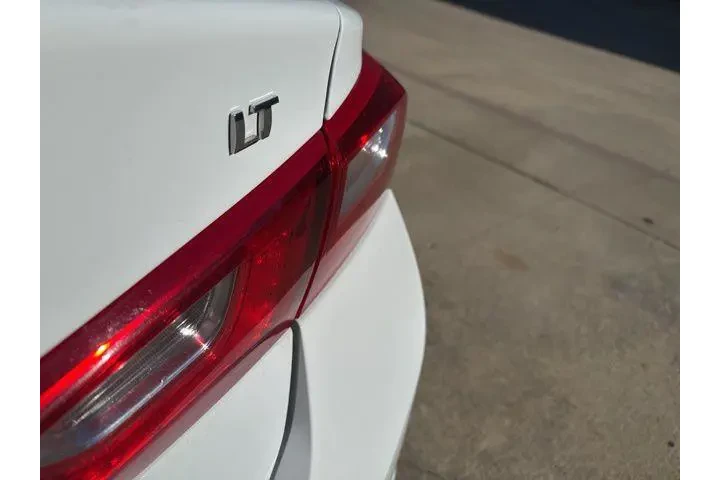 $18709 : Chevrolet Malibu 2024 LT 4dr image 8