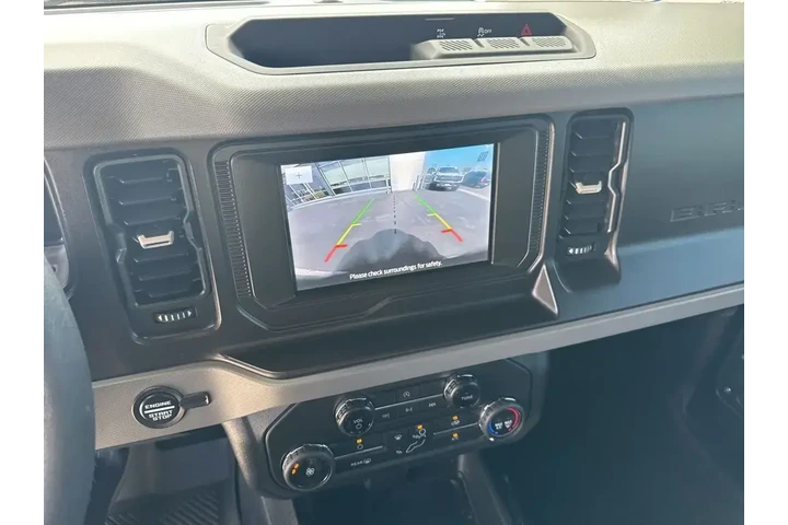 $36990 : Ford Bronco 2022 4x4 Base 2d image 5