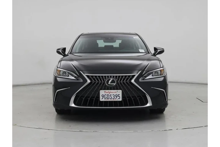$37998 : Lexus ES 300h 2023 4dr Sedan image 5