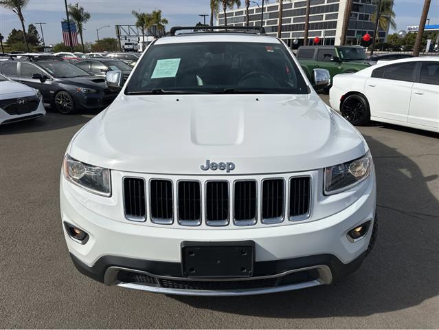 $12997 : 2015 Grand Cherokee Limited image 3