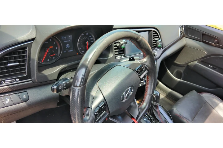 $7000 : ELANTRA SPORT 2018 image 6