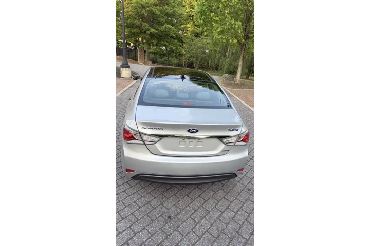 $3500 : 2013 Sonata Hybrid Limited image 6