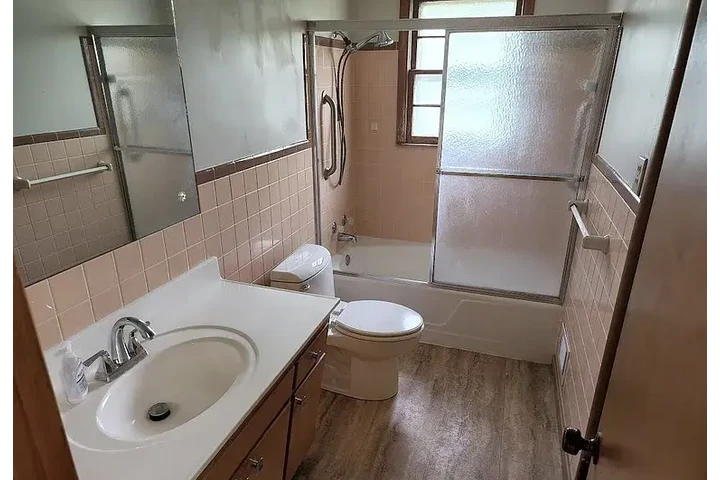 $1250 : HOUSE RENT AVAILABLE IN KANSAS image 8