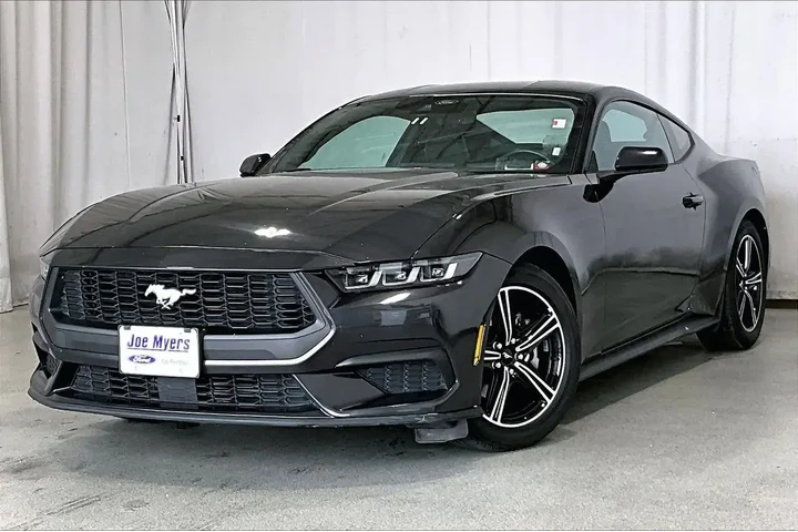 $26991 : Ford Mustang 2024 EcoBoost 2 image 2