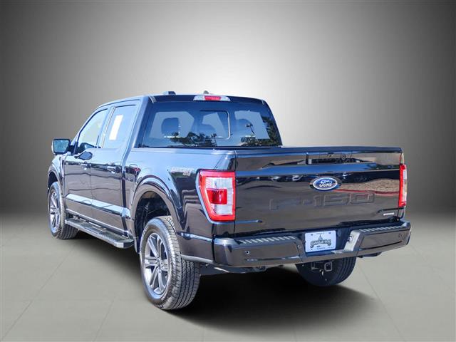 $55990 : Pre-Owned  Ford F-150 LARIAT image 4