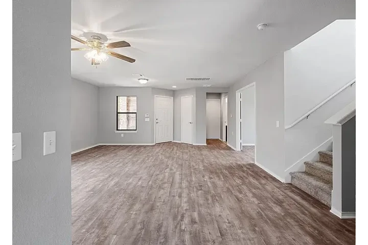 $1350 : HOME FOR RENT IN AUSTIN TX image 4