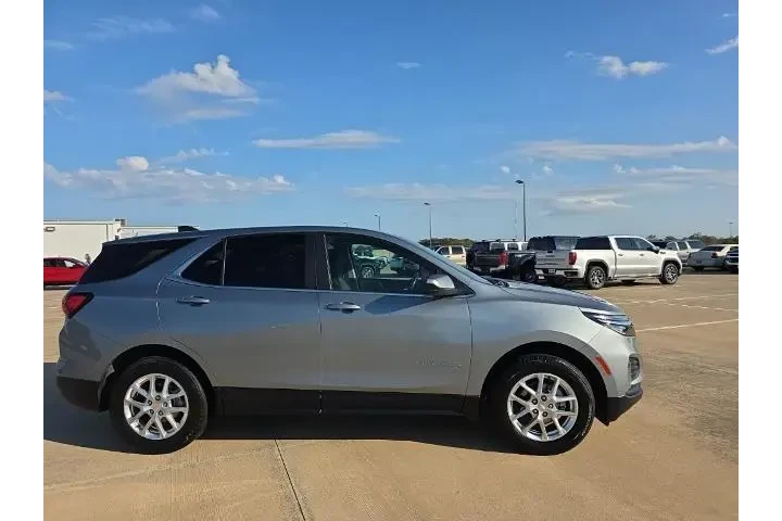 $21788 : Chevrolet Equinox 2024 4x4 L image 6