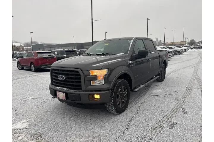 $17457 : Ford F-150 2016 4x4 XLT 4dr image 1