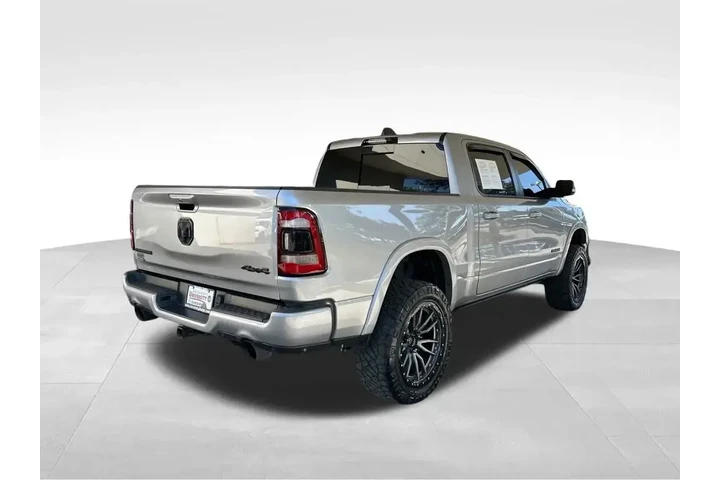 $39677 : Ram 1500 2022 4x4 Laramie 4d image 3