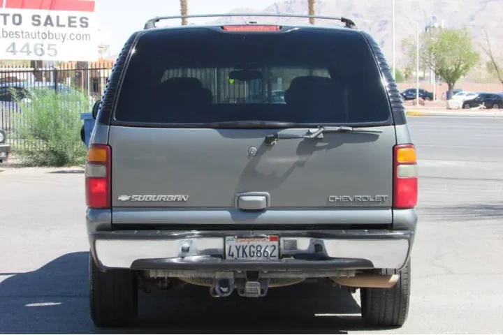 $4995 : 2002 Suburban 1500 LT image 8