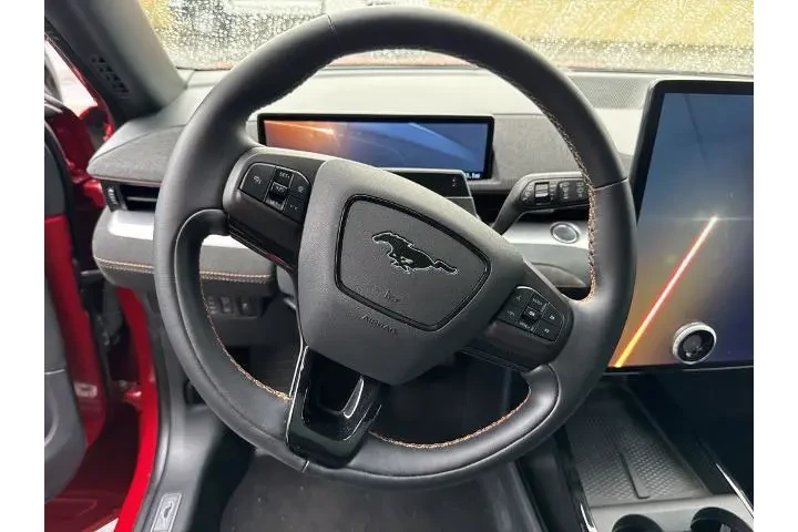 $31987 : Ford Mustang Mach-E 2023 AWD image 6