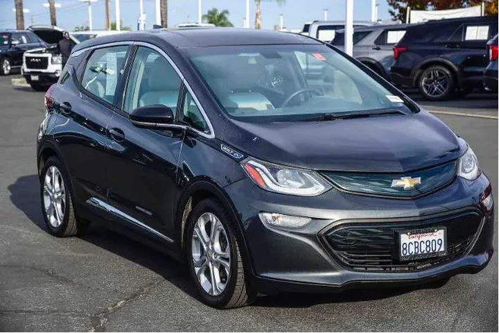 $12995 : Chevrolet Bolt EV 2018 LT 4d image 3