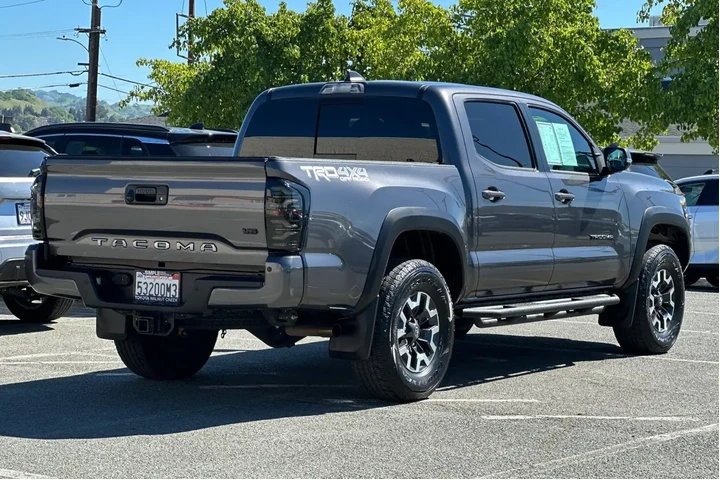 $38900 : Toyota Tacoma 2021 4x4 TRD O image 4