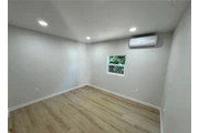 $1250 : Amplia casa disponible thumbnail