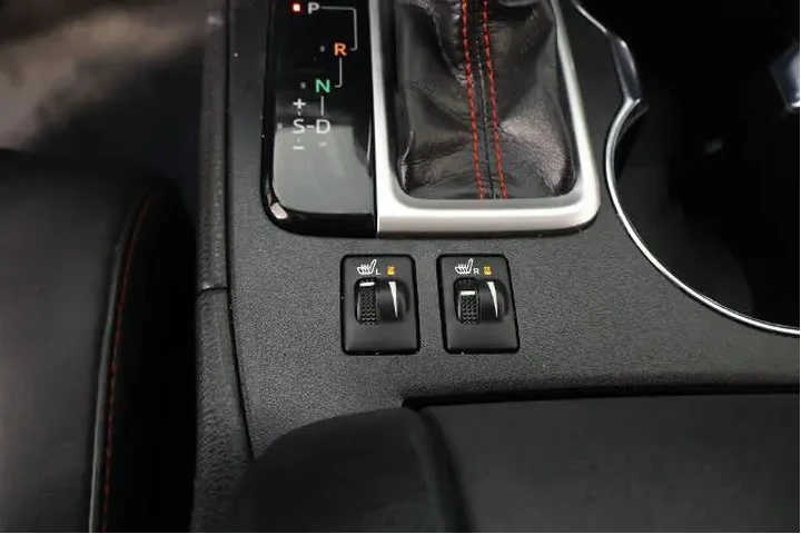 $25999 : Toyota Highlander 2019 SE 4d image 8