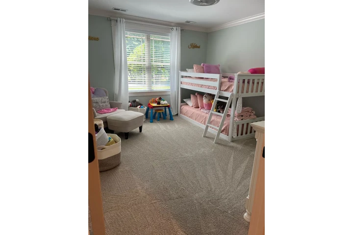 Jackelyns Cleaning Service image 9