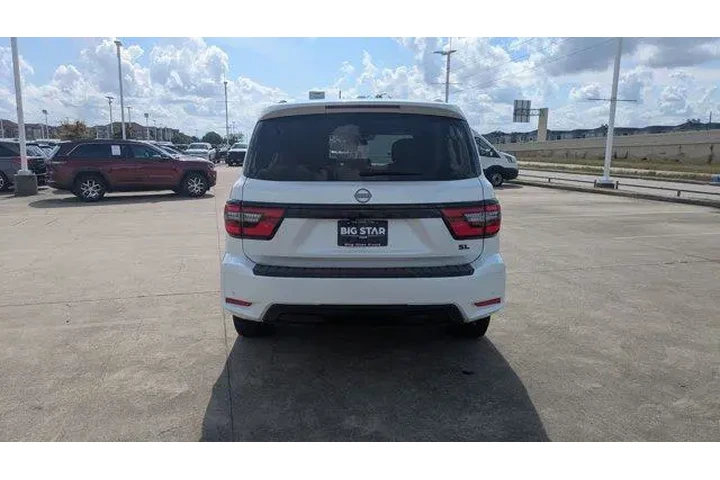 $30900 : Nissan Armada 2023 4x2 SL 4d image 4