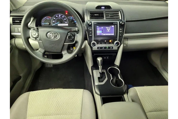 $15998 : Toyota Camry 2014 SE 4dr Sed image 9