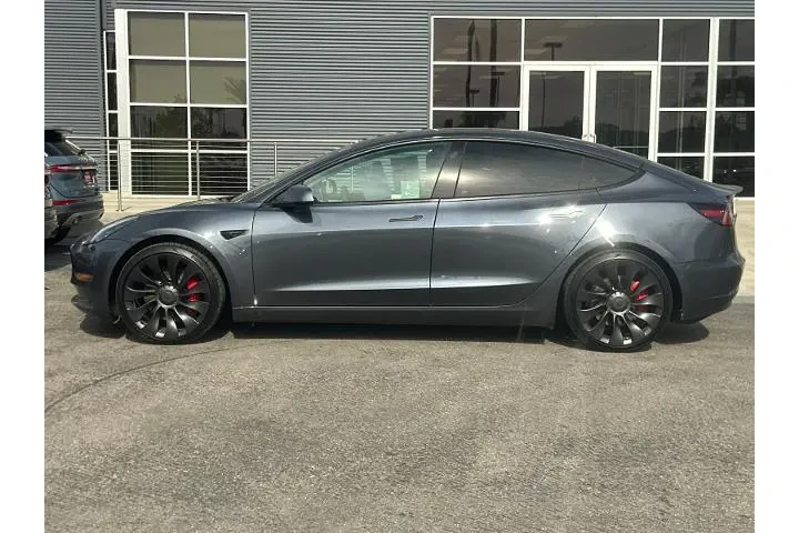 $26990 : Tesla Model 3 2022 AWD Perfo image 6