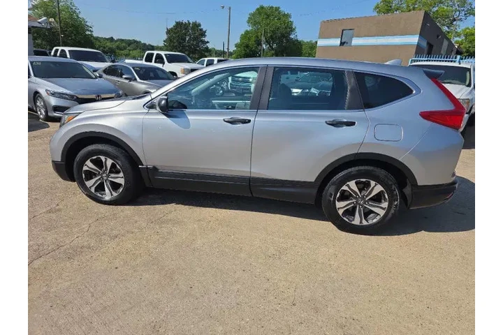 $12000 : 2017 CR-V LX image 10