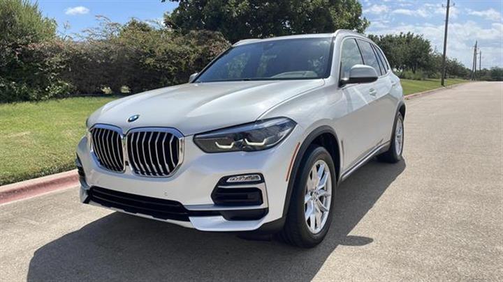 $28250 : 2019 BMW X52019 BMW X5 image 2