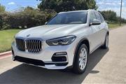 $28250 : 2019 BMW X52019 BMW X5 thumbnail