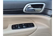 $17900 : Jeep Grand Cherokee 2019 4x4 thumbnail