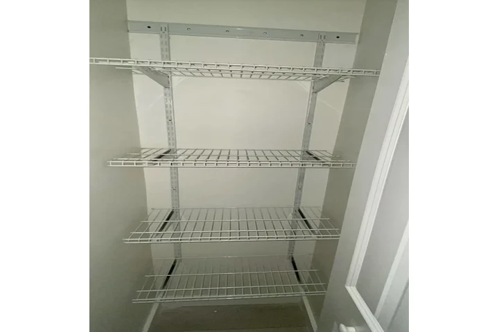 $1700 : 3  dormitorios y 2 baños! image 1