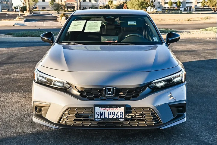 Honda Civic 2024 Sport 4dr H image 2
