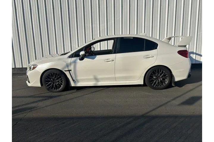 $24994 : Subaru WRX 2017 AWD STI 4dr image 3