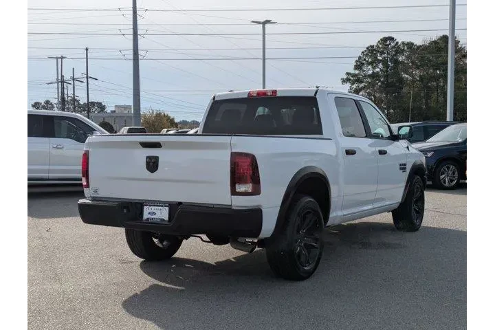 $27995 : Ram 1500 Classic 2024 4x2 SL image 5