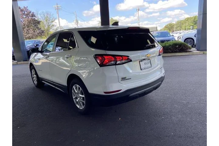 Chevrolet Equinox 2023 4x4 L image 7