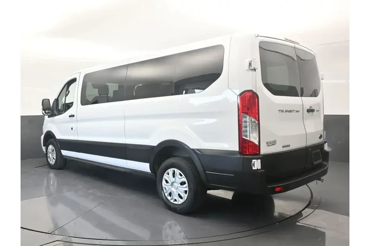 $33995 : Ford Transit 2023 350 XL 3dr image 4