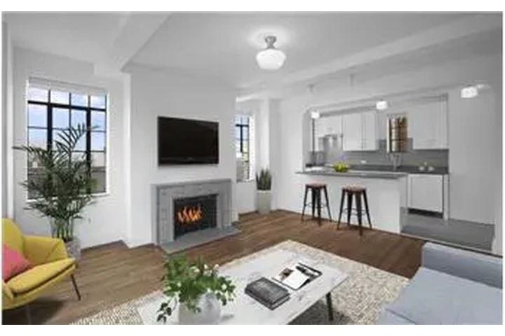 $8695 : Rental property with 3 bedro image 7