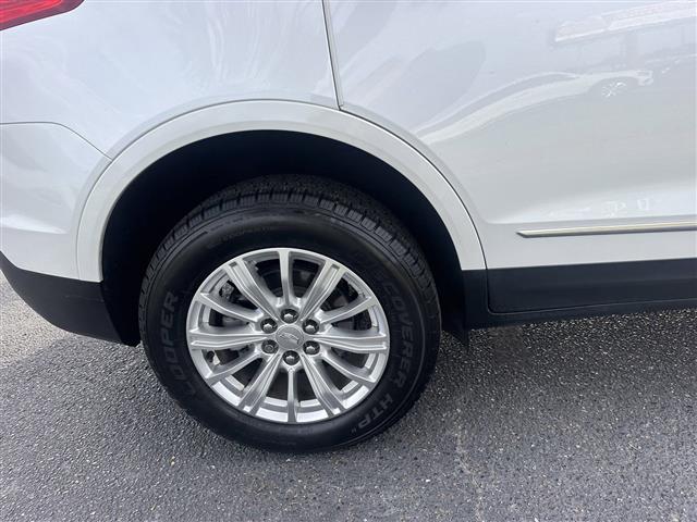 $23595 : 2019 CADILLAC XT5 Base image 9