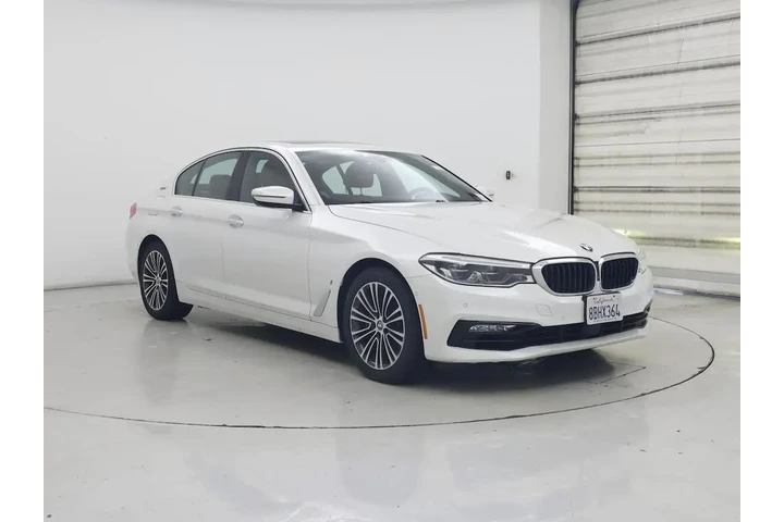 $21998 : BMW 5 Series 2018 530e iPerf image 1