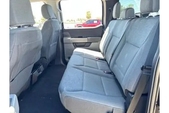 $39995 : Ford F-150 2025 4x2 XLT 4dr image 8