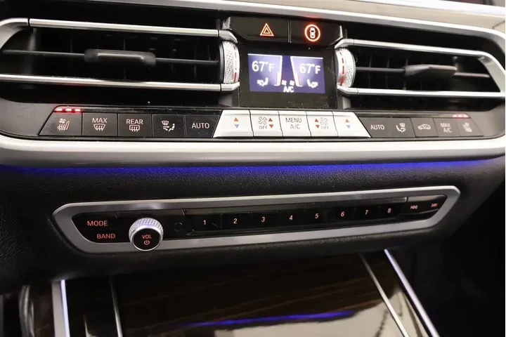 $28899 : BMW X7 2020 AWD xDrive40i 4d image 9