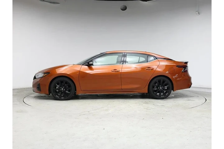 $29998 : Nissan Maxima 2022 3.5 SR 4d image 3