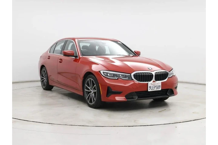 $29998 : BMW 3 Series 2021 330e 4dr S image 1