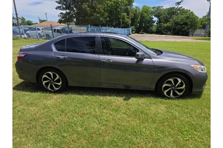 $16000 : 2017 Accord EX-L image 6