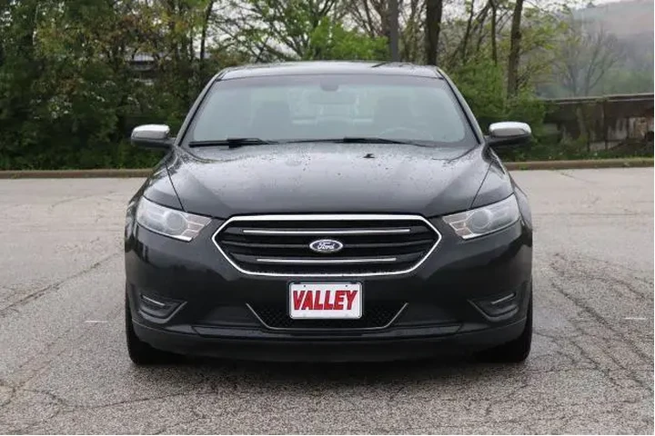 $11950 : Ford Taurus 2015 Limited 4dr image 3