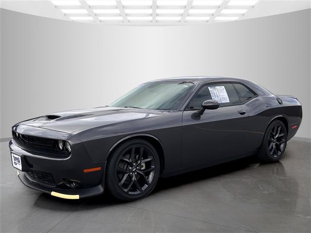 $26997 : Pre-Owned 2021 Challenger GT image 3