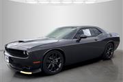 $26997 : Pre-Owned 2021 Challenger GT thumbnail