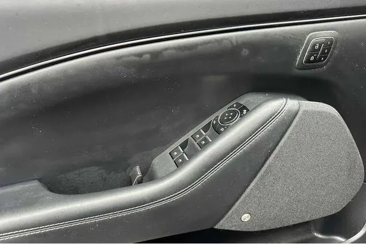 $25666 : Ford Mustang Mach-E 2023 Pre image 10